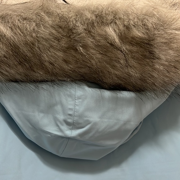 Columbia Ski Jacket - Picture 3 of 6